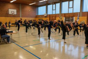 Erfolgreicher Kobudo-Lehrgang in Pretzfeld